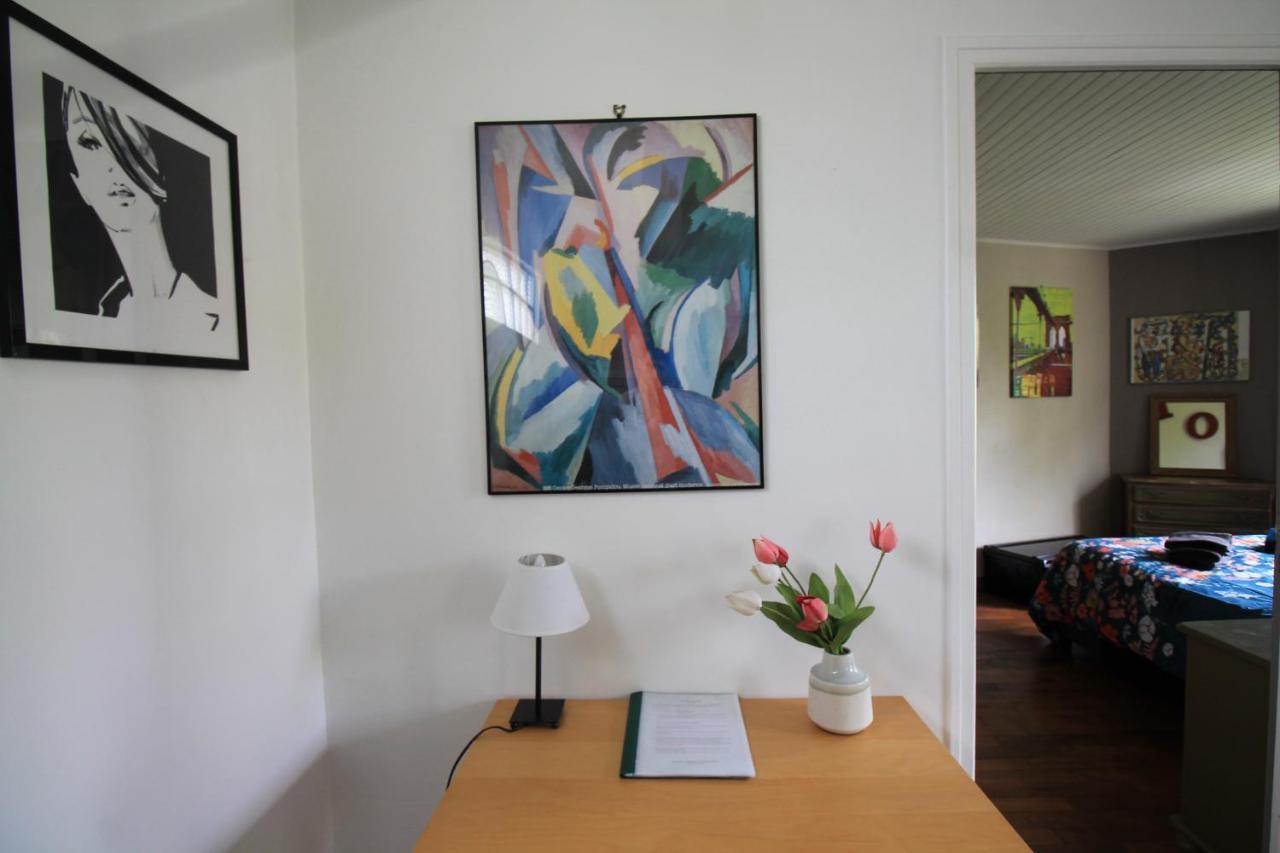 Disponible - Appartement Entier - Ligne H 15Mn Paris-Gare Du Nord, Parking Rue Gratuit, 4 Pers, Station De Train En Face Toutes Les 15Mn, Hippodrome, Cdfas, Universite, Borne Electrique, 1Er Etage Обон Екстериор снимка