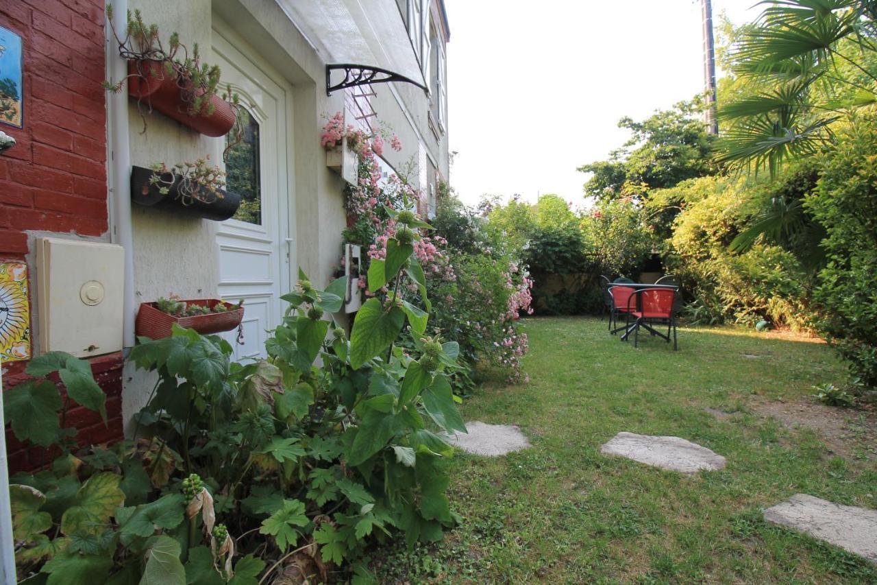 Disponible - Appartement Entier - Ligne H 15Mn Paris-Gare Du Nord, Parking Rue Gratuit, 4 Pers, Station De Train En Face Toutes Les 15Mn, Hippodrome, Cdfas, Universite, Borne Electrique, 1Er Etage Обон Екстериор снимка